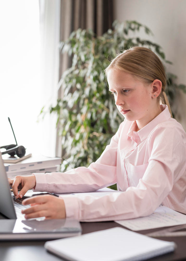 e-learning helps educators and students
